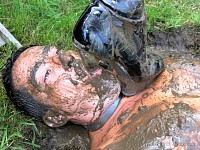 mudpitbootworshipstrapon17.jpg